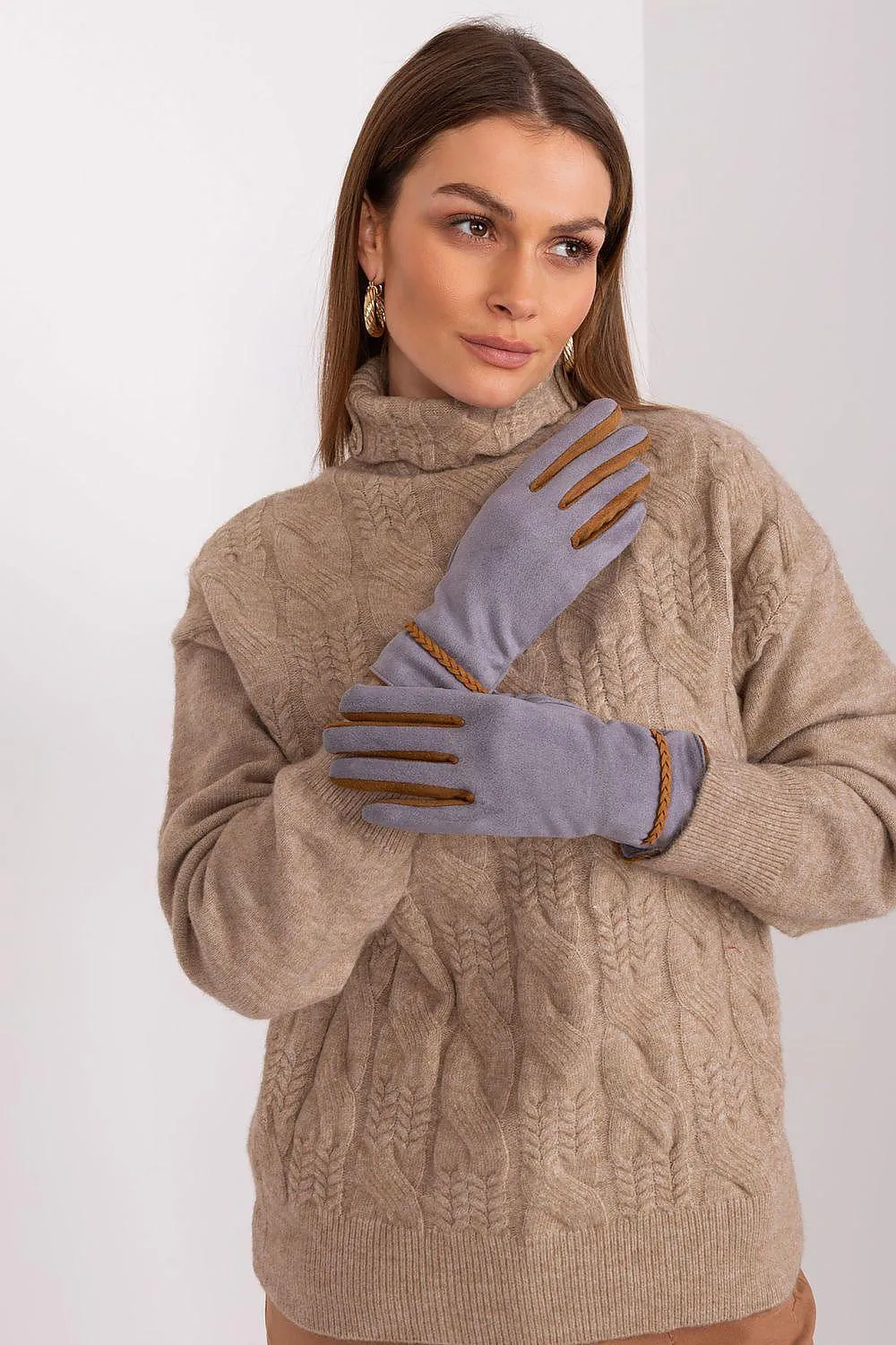 Elegant Floral Touchscreen Gloves