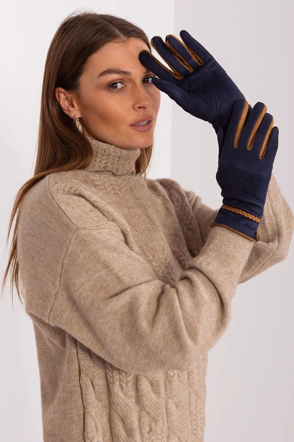 Elegant Floral Touchscreen Gloves